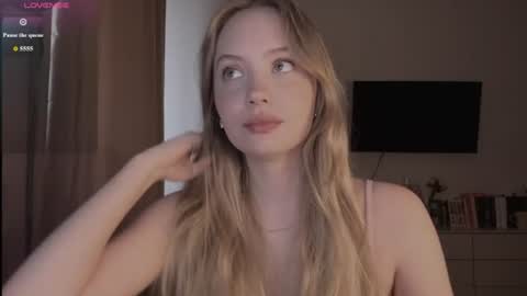 melanie__murr online show from 06.13.26