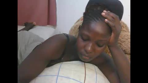 melanie_bae1 online show from 05.18.26