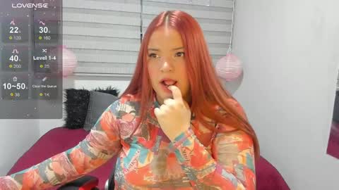 Snapshot of melanie_hh chatting on 02.17.25 Melanie online show from 02.17.25