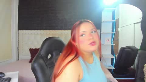 Snapshot of melanie_hh chatting on 03.09.25 Melanie online show from 03.09.25