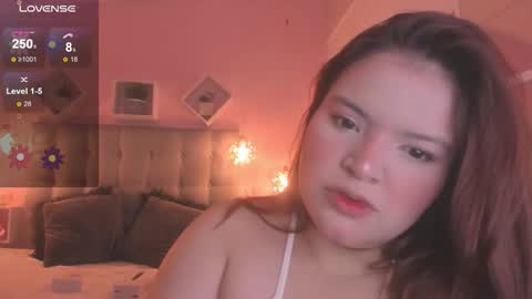 Snapshot of melanie_hh chatting on 10.29.25 Melanie online show from 10.29.25