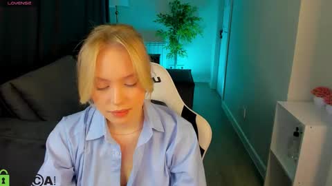 Melanie online show from 10.17.25