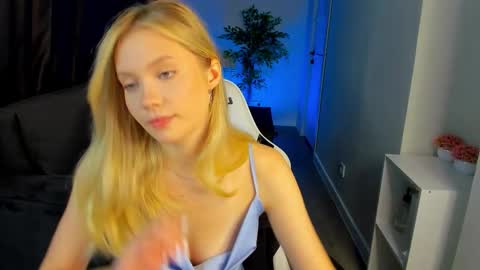 Melanie online show from 10.18.25