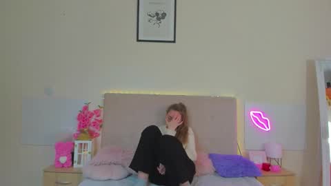 Melania online show from 03.31.26