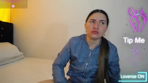 Snapshot of melanieparker20 chatting on 01.18.26 Melanie Parker online show from 01.18.26