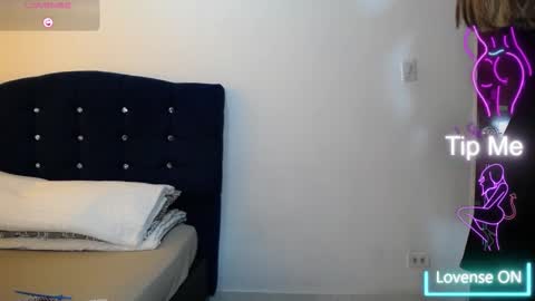 Snapshot of melanieparker20 chatting on 02.18.26 Melanie Parker online show from 02.18.26