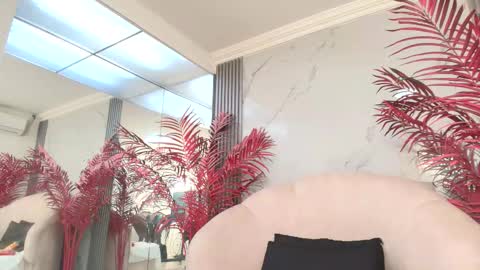 Melanie online show from 09.23.25