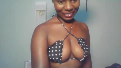 Snapshot of melanin_sassy96 chatting on 01.17.25 bad lil shawry online show from 01.17.25