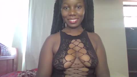 Snapshot of melanin_sassy96 chatting on 02.14.25 bad lil shawry online show from 02.14.25