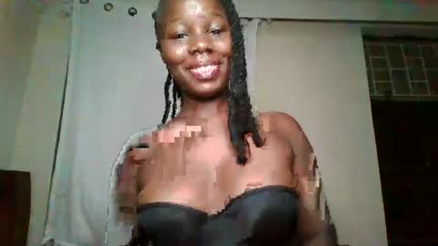 Snapshot of melanin_sassy96 chatting on 03.01.25 bad lil shawry online show from 03.01.25