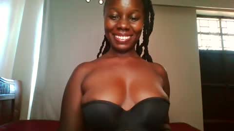 Snapshot of melanin_sassy96 chatting on 03.01.25 bad lil shawry online show from 03.01.25