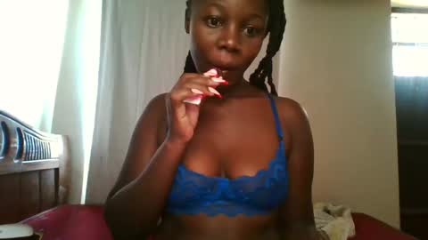 Snapshot of melanin_sassy96 chatting on 03.04.25 bad lil shawry online show from 03.04.25