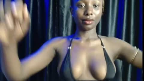 Snapshot of melanine_floral chatting on 07.09.26 Praiz online show from 07.09.26