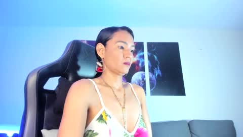 Snapshot of melannia_hills chatting on 02.01.25 melannia_hills online show from 02.01.25