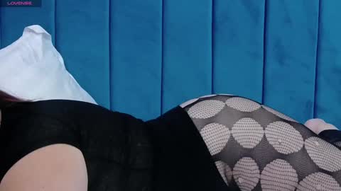 Snapshot of melanniebrown chatting on 12.19.24 melanniebrown online show from 12.19.24
