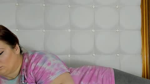 Snapshot of melanniebrown chatting on 02.27.25 melanniebrown online show from 02.27.25