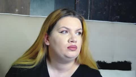 melanniebrown online show from 01.12.26