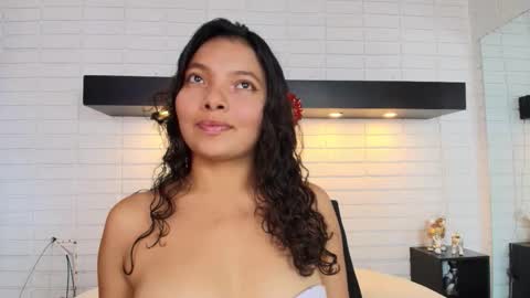 Melanny garcia online show from 09.27.25