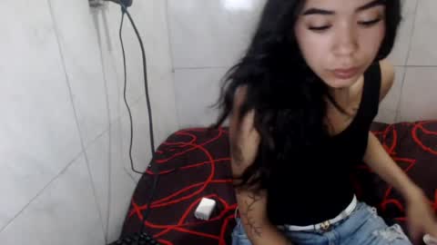 melany_dirt_ online show from 07.13.26