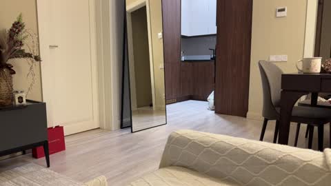 Adel online show from 12.24.24