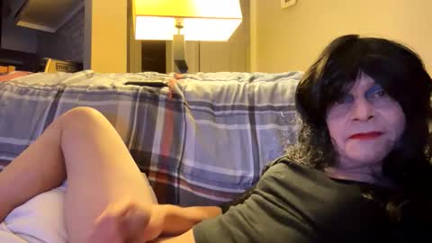 Tan lines online show from 12.19.25