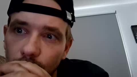 Snapshot of meldyl2020 chatting on 11.06.25 meldyl2020 online show from 11.06.25