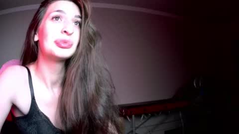 Snapshot of melena_caramel chatting on 06.05.26 melena_caramel online show from 06.05.26