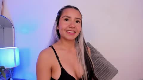 Melii  online show from 03.26.26