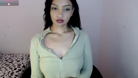 melinna706702 online show from 02.17.25