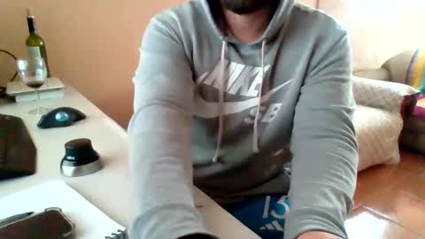 Snapshot of meliodas_1515 chatting on 10.20.25 meliodas_1515 online show from 10.20.25