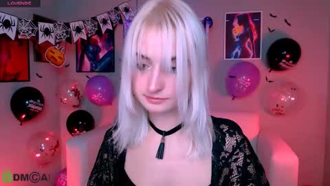 Melisa online show from 10.22.25