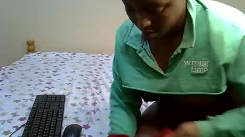 melisahh online show from 11.04.25