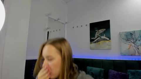 Snapshot of melissa_new22 chatting on 12.20.25 melissa_new22 online show from 12.20.25