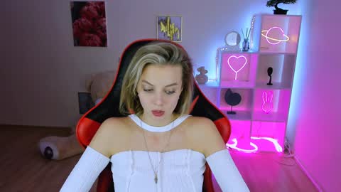 Melissa online show from 02.04.25