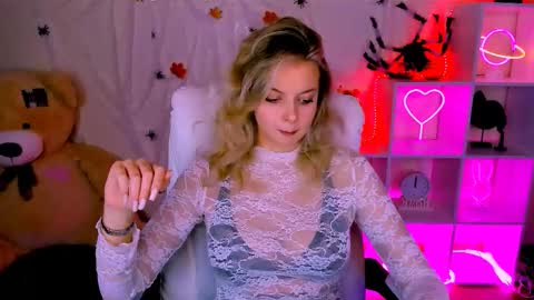 Melissa online show from 10.27.25