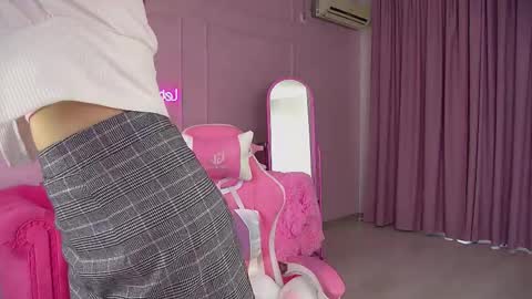 Snapshot of melissabauch chatting on 10.05.25 Melisa online show from 10.05.25