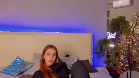 MelissaCrayzy online show from 02.18.25