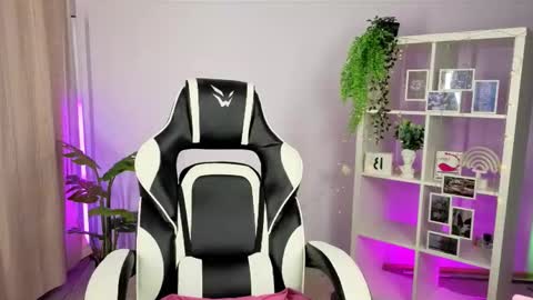 melissagray_ online show from 11.10.25