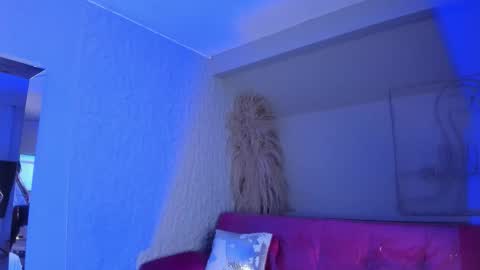 M E L I S S A  online show from 02.11.26