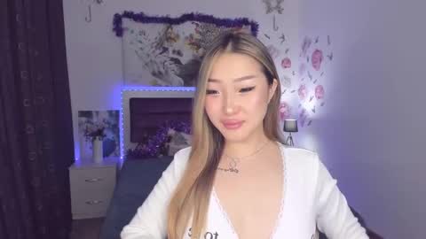 Melissa online show from 12.22.24