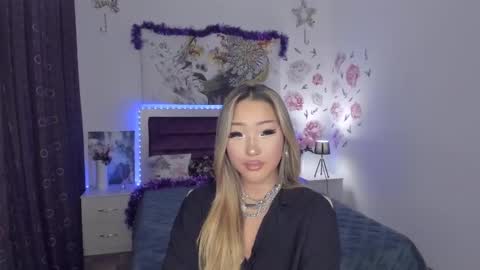 Melissa online show from 01.25.25