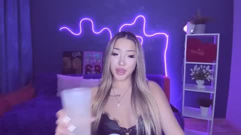 Melissa online show from 02.21.25