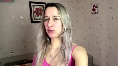 Hello My name is Aurora im new model here. Lets enjoy our time togather online show from 12.21.25