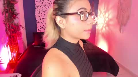    online show from 08.06.26