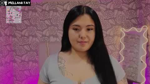 Snapshot of mellani_tay chatting on 11.28.25 Mellani online show from 11.28.25