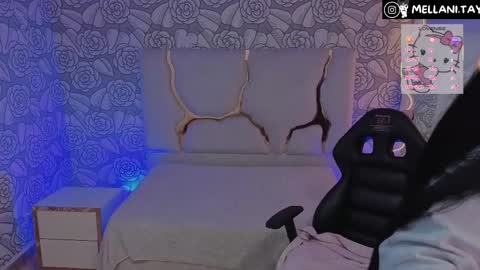 Snapshot of mellani_tay chatting on 12.05.25 Mellani online show from 12.05.25