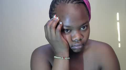 Snapshot of mellcy chatting on 01.25.25 mell online show from 01.25.25