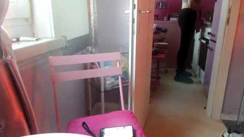 Melli online show from 10.21.25