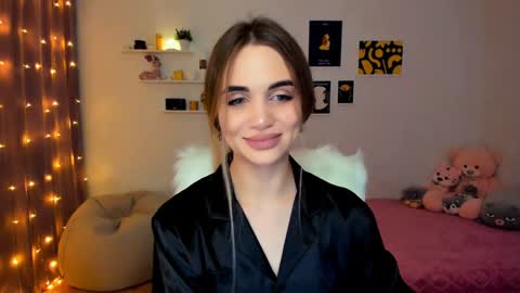 Snapshot of mellifluoustess chatting on 12.09.24 Tessa online show from 12.09.24