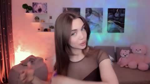 Tessa online show from 02.04.26